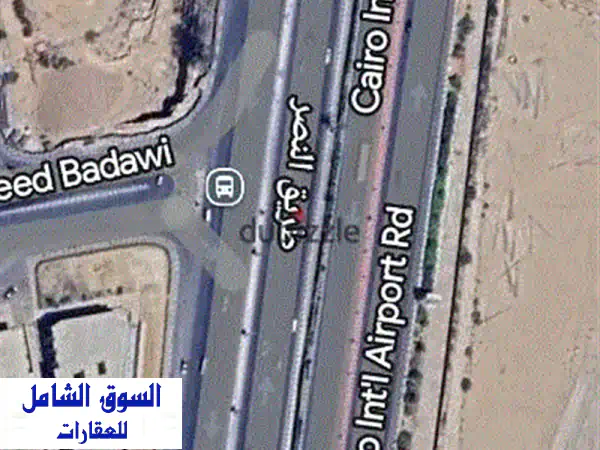 فرصة استثمارية ذهبية! مبنى تجاري فاخر للبيع في شيرتون...