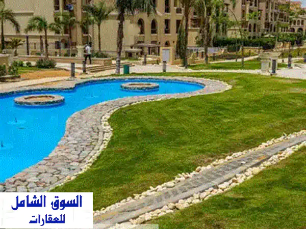 شقة فاخرة 245م² جاهزة للاستلام في ماونتن فيو آي سيتي | ٣ غرف نوم + غرفة ناني | موقع بحري مميز