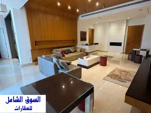 بنتهاوس فاخر مؤثث للإيجار في الأشرفية - قلب بيروت النابض!