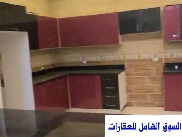 شقة أرضي 365م² بالتجمع الخامس - فرصة ذهبية بسعر لا يُفوّت!