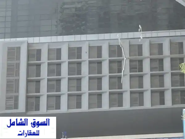فرصة استثمارية ذهبية! عمارة فاخرة للبيع في ميدان حولي...