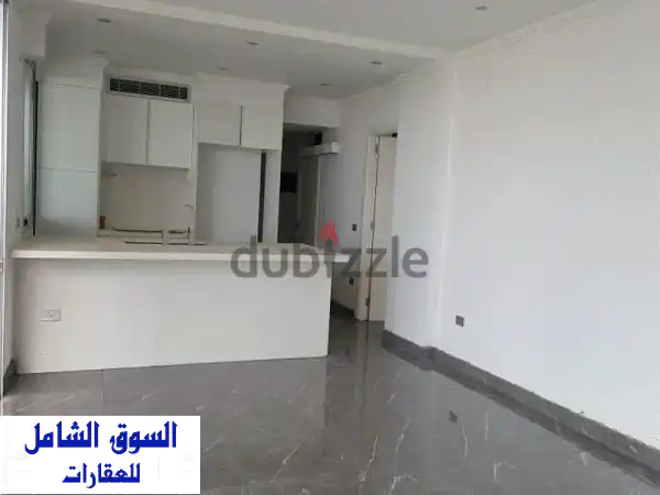 شقة فاخرة للبيع في حالات - إطلالة بحرية خلابة! 109 متر...