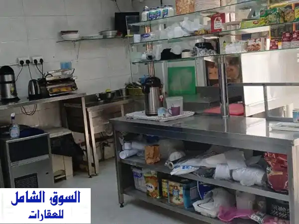 كافيتريا مجهزة مع رخصة في بيت في الفلاح الجديد مع سكن عمال مطلوب 9000 شهريا