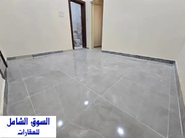 شقة جديدة للإيجار في الجنبية - تشمل الكهرباء و...