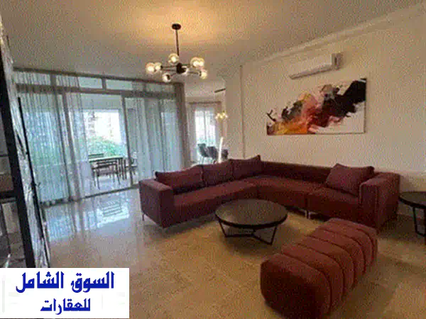 شقة فاخرة للإيجار في مار الياس - موقع متميز! 224 متر مربع