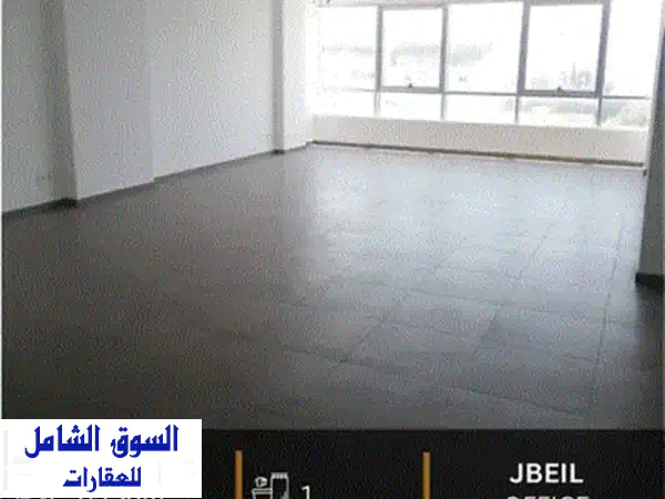 مكتب للايجار في عمشيت - جبيل | 110 متر مربع + تراس! عرض لا يُفوّت