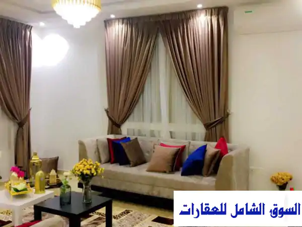 فيلا فاخرة للإيجار في الزاهية، عجمان | مساحة 2800 قدم²، 3 غرف نوم، 85,000 درهم سنوياً