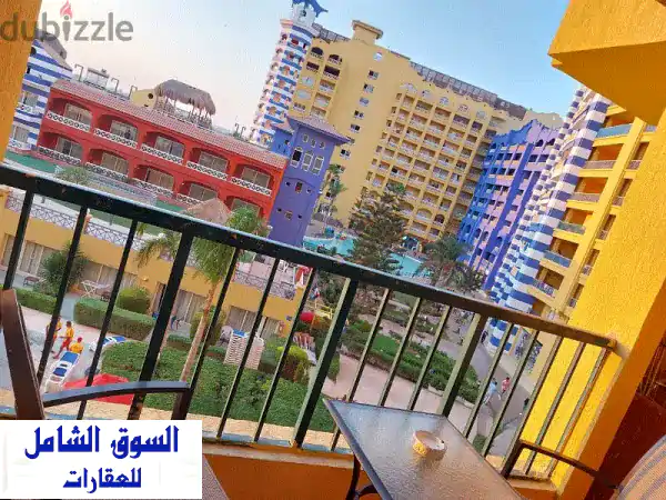 شاليه فاخر مُجهز بالكامل في بورتو مارينا...