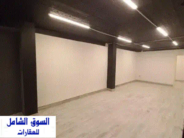 مستودع للإيجار في الأشرفية، صوفا - مساحة 138 متر...