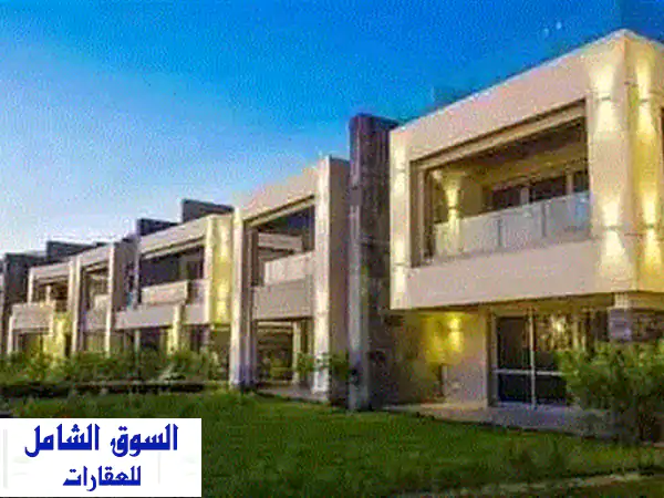 شاليه فاخر للبيع في رأس الحكمة - استمتع...