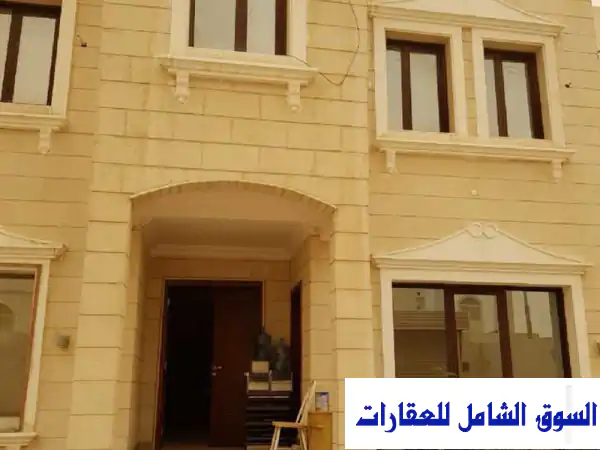 فيلا فاخرة للبيع في الثمامة القديمة - فرصة...