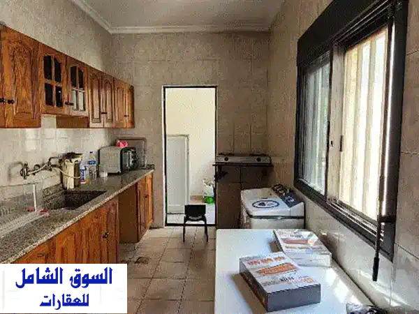 شقة فاخرة للبيع في مار تقلا - الحازمية: 180م²،...