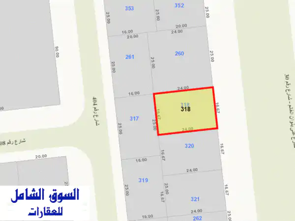 للبيع أرض في الصديق 4، على شارع رئيسي بين قطعتين،...