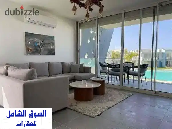 شالية فاخر 127م² على البحر مباشرة في مار باي راس الحكمة...