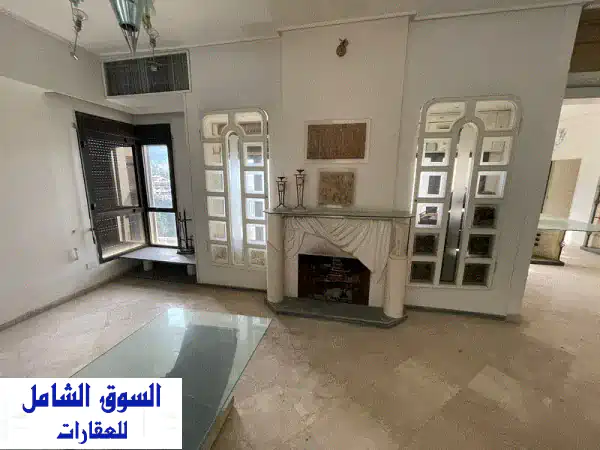شقة فاخرة للبيع في أدما - موقع متميز وهدوء تام!...