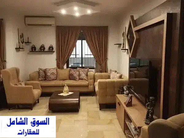 شقة فاخرة للبيع في المنصورية - مساحة واسعة وتراس كبير!