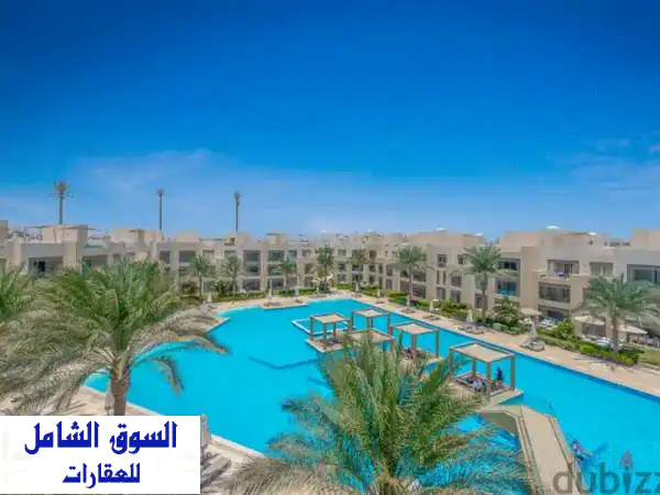 شقة مفروشة للإيجار في منتجع مانجروفي الجونة -...