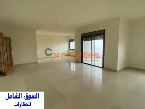 شقة فاخرة للإيجار في كفرحباب - إطلالة بحرية خلابة!