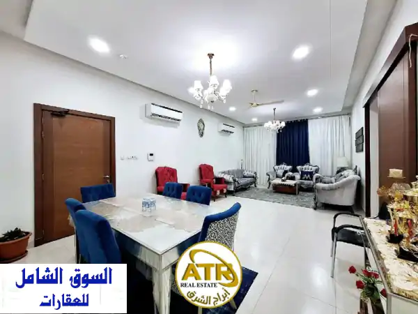 شقة فسيحة نصف مفروشة للبيع في الحد - البحرين | 4 غرف نوم...