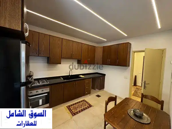شقة فاخرة مفروشة للبيع في ذوق مكايل - فرصة...