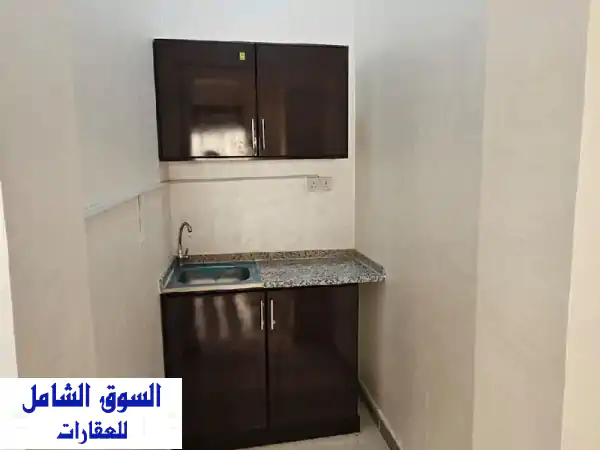 استوديو فاخر في رملة زاخر - قرب المدارس! 1500 درهم شامل الخدمات
