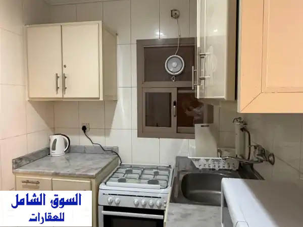 شقة مفروشة بالكامل في السالمية - غرفة وصالة + خدمات مجانية!
