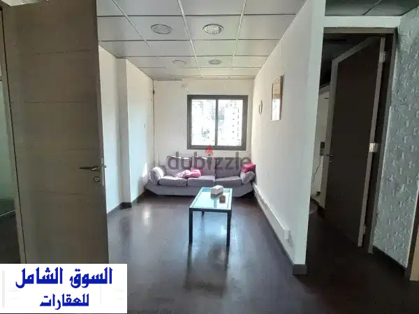 مكتب حديث للإيجار في جل الديب - مساحة 130 متر مربع،...