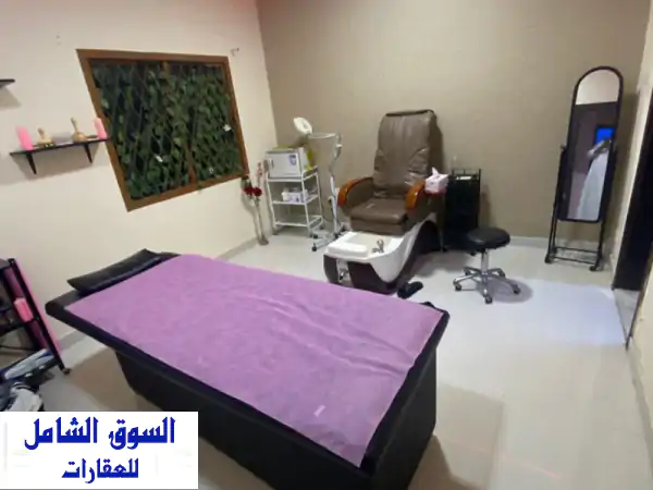 فرصة ذهبية! مركز تجميل رجالي راقي للبيع في الجيمي - موقع مميز!