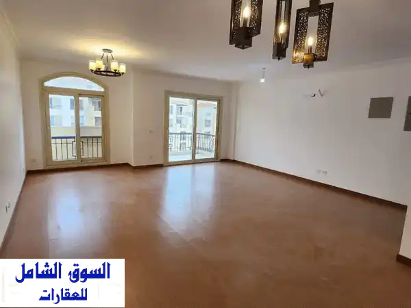شقة فاخرة 140م²، فيو بحيرة، جاهزة للسكن في ستون...