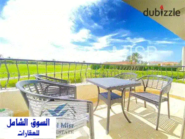 فيلا مستقله مفروشه بالكامل في كمبوند الربوه اطلاله الجولف مباشرة 900 م