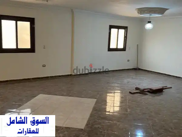 شقة فاخرة 305م² للبيع في حدائق الأهرام - إطلالة...