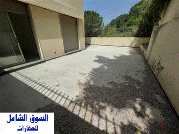 شقة فاخرة للبيع - 3 غرف نوم، صالونين، غرفة تلفزيون، مواقف سيارات خاصة!