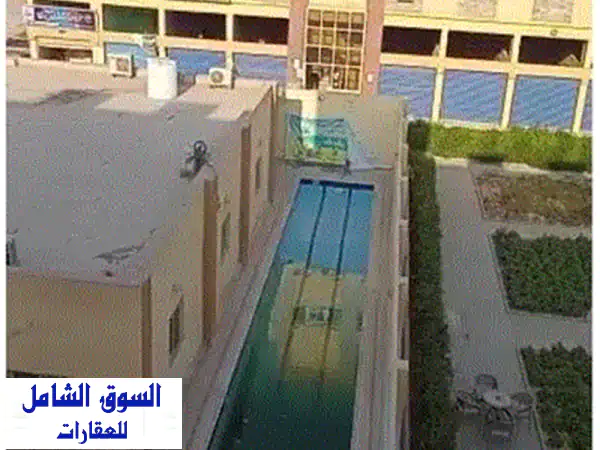 وحدة تجارية مميزة بمساحة 36 مترًا في مول تجاري راقي - اطلالة خلابة على الحدائق!