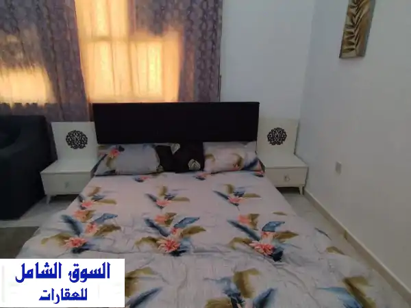 استوديو مفروش فاخر في العين/البطين - خلف اكسترا مول - 2000 درهم شامل!