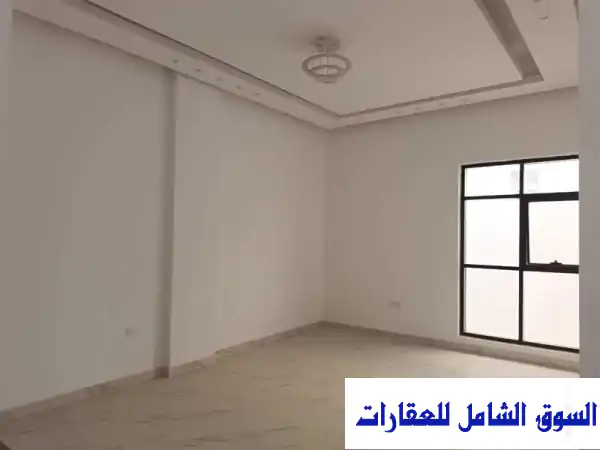فيلا فاخرة للإيجار في الحليو 2، عجمان - مساحة واسعة، مرافق متكاملة!