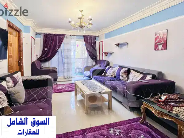 شقة فاخرة مفروشة للإيجار في كمباوند البركة -...