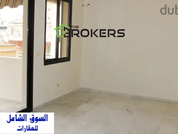 شقة فاخرة للبيع في الطريق الجديدة، بيروت - مساحة 145...