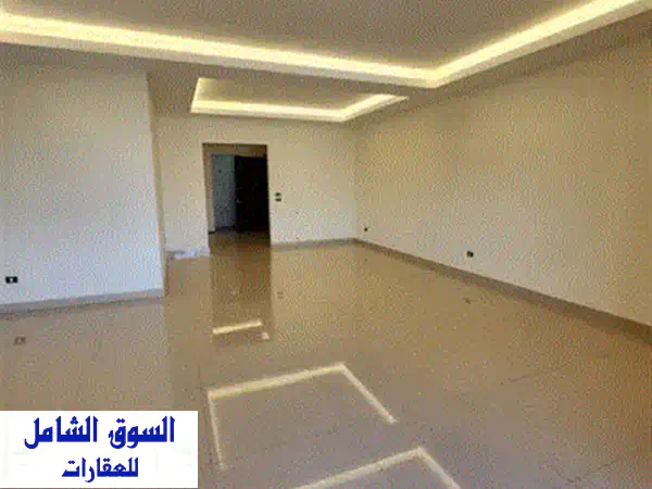 شقة فاخرة للبيع في منطقة الفنار - أمام الجامعة اللبنانية مباشرةً!