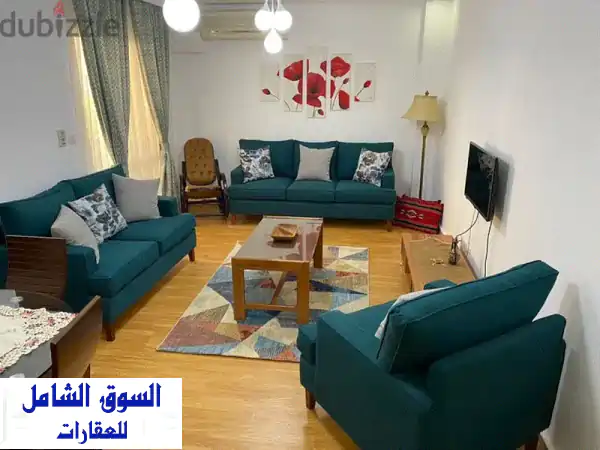 شقة فاخرة مفروشة بالكامل في مدينتي -  موقع متميز...