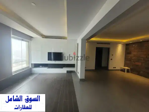 شقة فاخرة 242م² للبيع في الأشرفية - فرصة ذهبية!