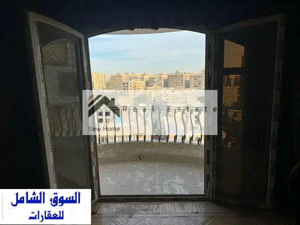 شقة فاخرة 220م للبيع في قلب المعادي الجديدة -...