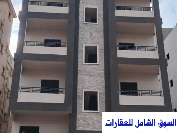 شقة أرضي بجاردن في المربع الذهبي، حدائق أكتوبر...