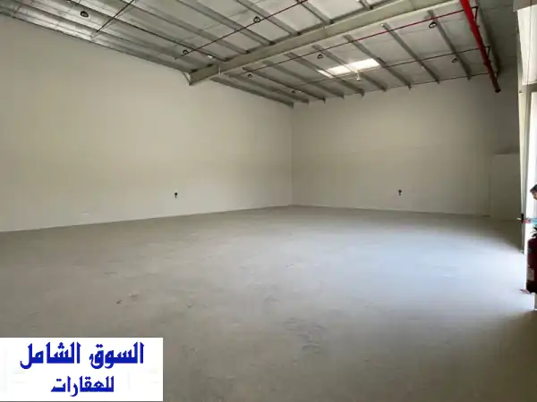 مخزن للإيجار في أيكاد 1 بأبوظبي - فرصة ذهبية لأول ساكن!