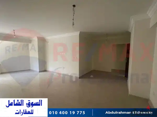 شقة فاخرة للإيجار في جراند فيو سموحة - مساحة 155 متر...