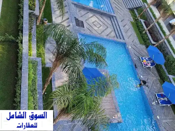 شقة للبيع في الشروق بموقع متميز أمام مدينتي - فرصة...