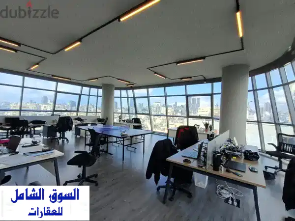 مكتب فاخر للبيع في بدارو - إطلالة بحرية خلابة!