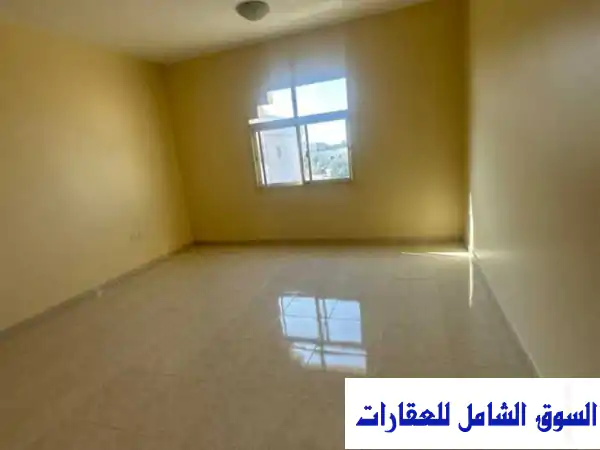 فيلا مستقلة فاخرة للإيجار السنوي في زاخر العين - 6 غرف نوم + مواقف مظللة!