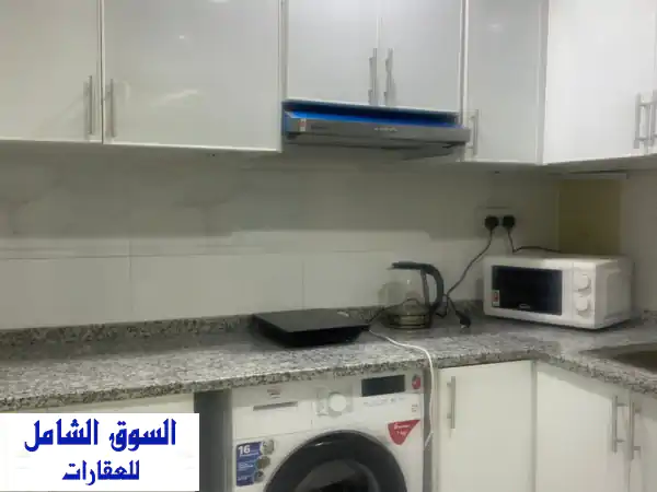 استوديو فاخر للإيجار في كورنيش عجمان | أول ساكن | 3500 درهم