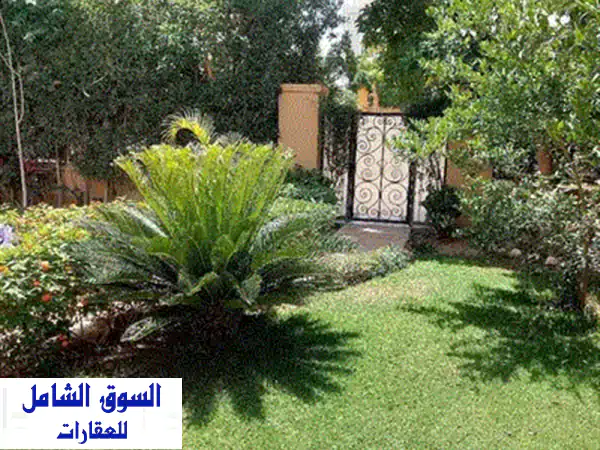 فيلا للايجار ا  بأرقي مناطق التجمع الخامس كمباوند ميفيدا