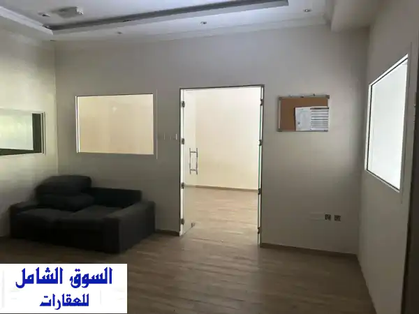 مستودع واسع للإيجار السنوي في الجرف الصناعية 1، عجمان - موقع استراتيجي ومجهز بالكامل!